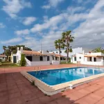 Apartamento con piscina y playa