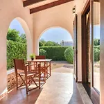 Villa Aure Villa con piscina y aire acondicionado cerca de la playa