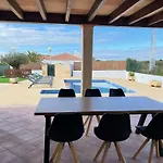 Villa En Blanes