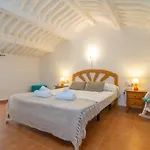 Casa Dina