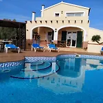 Villa Tali Piscina, Wifi, Cerca De Ciudadela