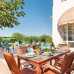 Villa Vera by Villa Plus