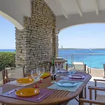 Villa Aire
