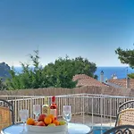 Villa Carolina