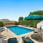 Villa Piscis