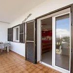 Modernes Apartment Mit Traumhaftem Blick Vistamar3
