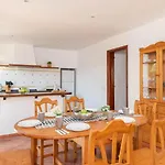 Villa Anneuxu By Escapehome
