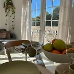 Menorca Chic Apartment Near Beach & Harbour