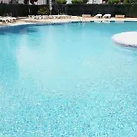 Apartamento Bajo Con Piscina Macarella