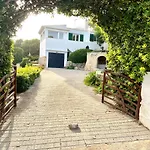 Villa Binibaquet