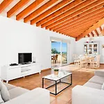 Villa Iris Torret By Villa Plus