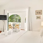 Villa Monte Penedo, Heated Pool