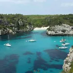 Apartamento con piscina y junto a la playa - BRUT.
