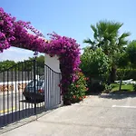 Apartchalet Villas Elvira. Villa A