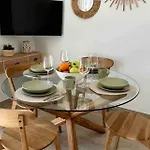 Chic Menorca Apartment Near The Beach And Port
