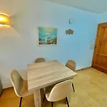 Llevant Apartamento En Planta Baja Con Piscina