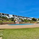 Llevant Apartamento En Planta Baja Con Piscina