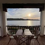 Es Polit By Som Menorca