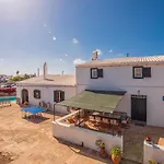Casa Rural Menorquina Con Piscina y Barbacoa