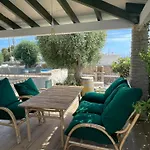 Preciosa Villa En Cala\'N Porter