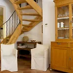 Apartamentos Del Roser