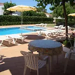 Apartamentos Island