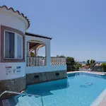 Villa Silvina - Close To The Beach