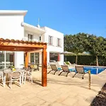 Julianne 4 Bedroom Villa, Calan Blanes