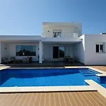 Villa Eclipse