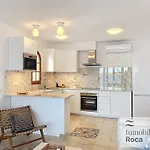 P82. Apartamento marinero con Wifi y aire acondicionado