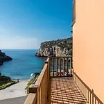Apartamentos Es Canutells
