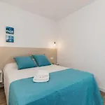 Apartamentos Es Canutells