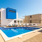 Villa Blue Port