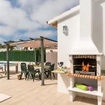 Villas Isi&Ana Mestral
