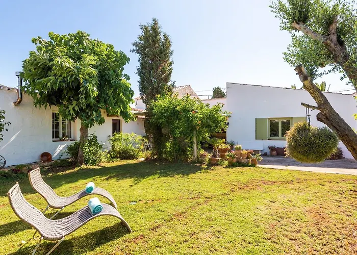 Casa Olivia - En El Centro De Sant Lluis