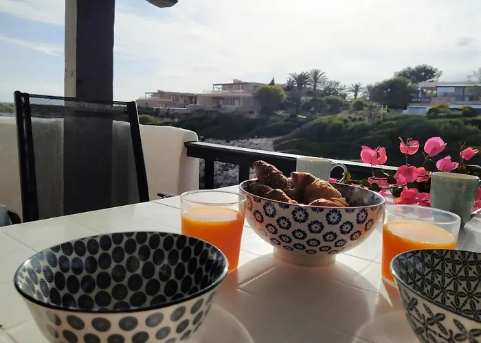 Fantastica Casa A Primera Linea De Mar En Binibeca