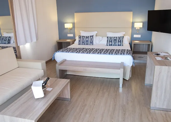 Premium Accommodation Menorca Binibeca