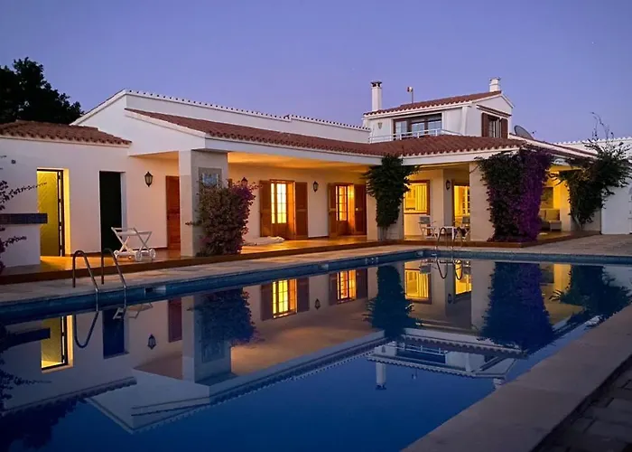 La Calma Espectacular Villa Con Jardin Y Piscina En Menorca