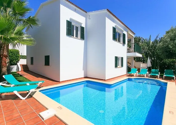 Villa Toymi