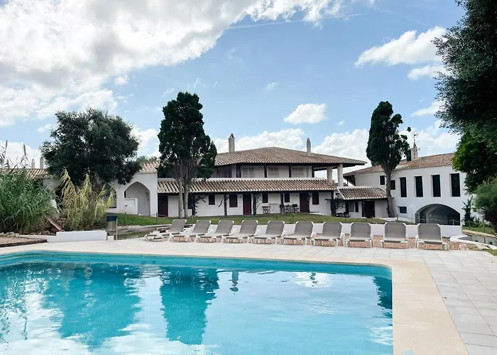 Apartamentos HLG Binivell Park