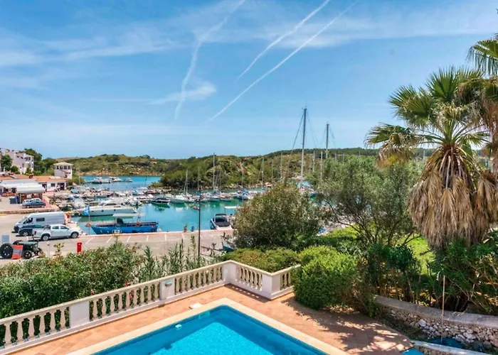 Villa Buenave Con Piscina Climatizada Y Vistas Al Puerto