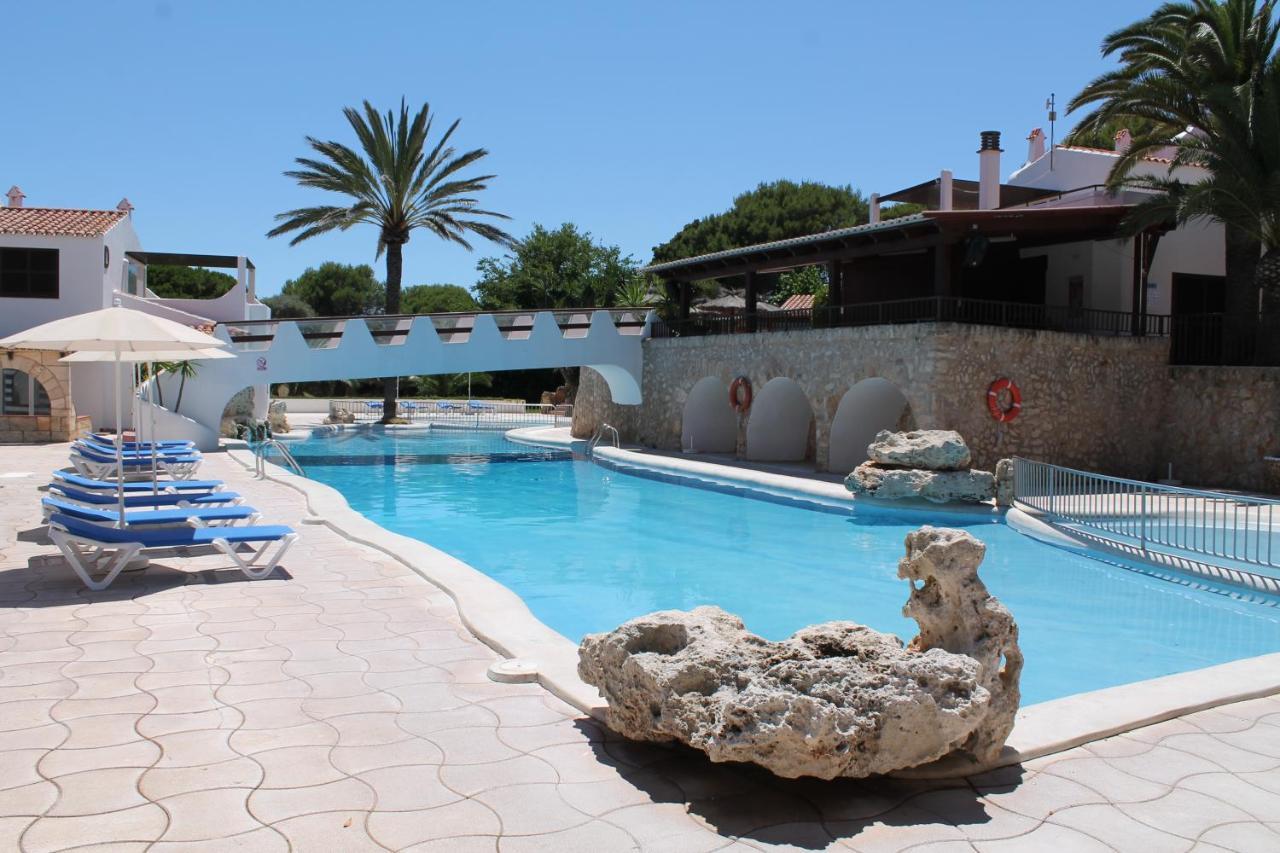 Aparthotel Talayot 3*