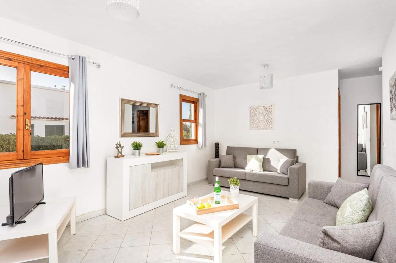 Salord 4 Bedroom Villa, Cala Blanca Villa Cala Blanca (Menorca)