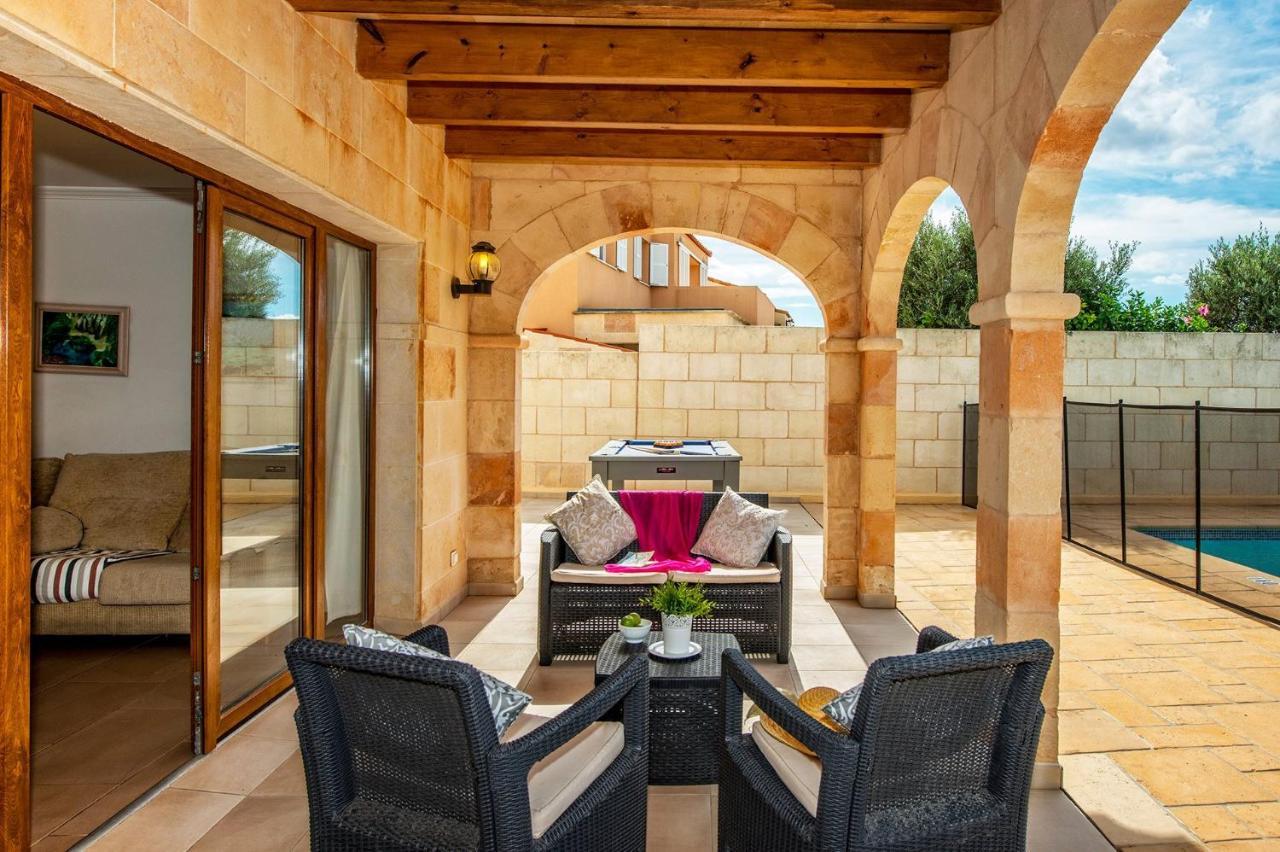Candela 4 Bedroom Villa, Cala'n Forcat