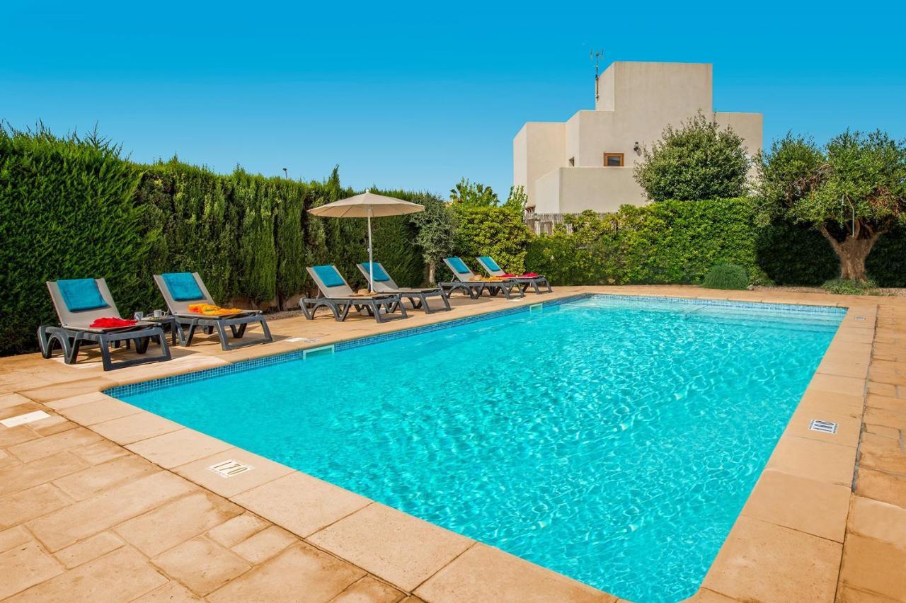 Candela 4 Bedroom Villa, Cala'n Forcat Villa *