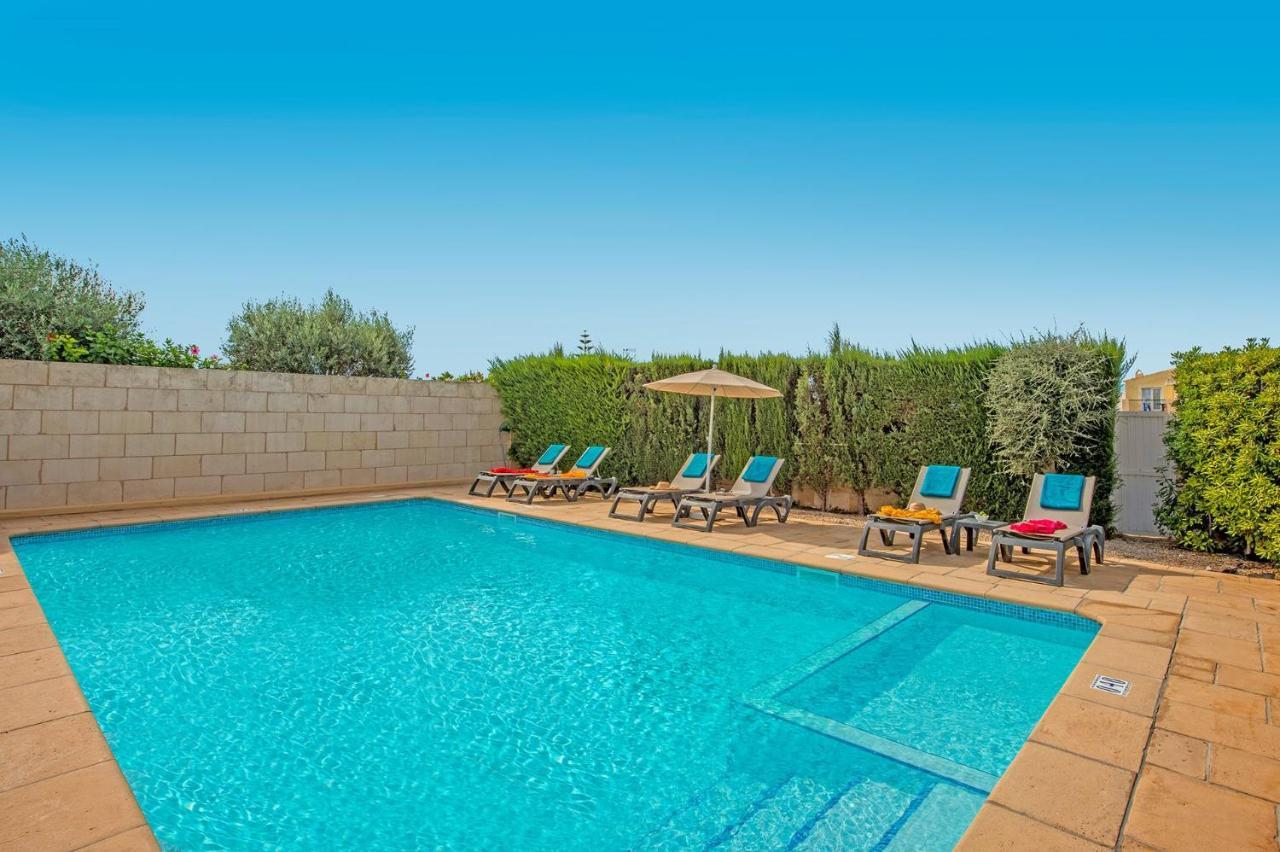 Candela 4 Bedroom Villa, Cala'n Forcat Villa *