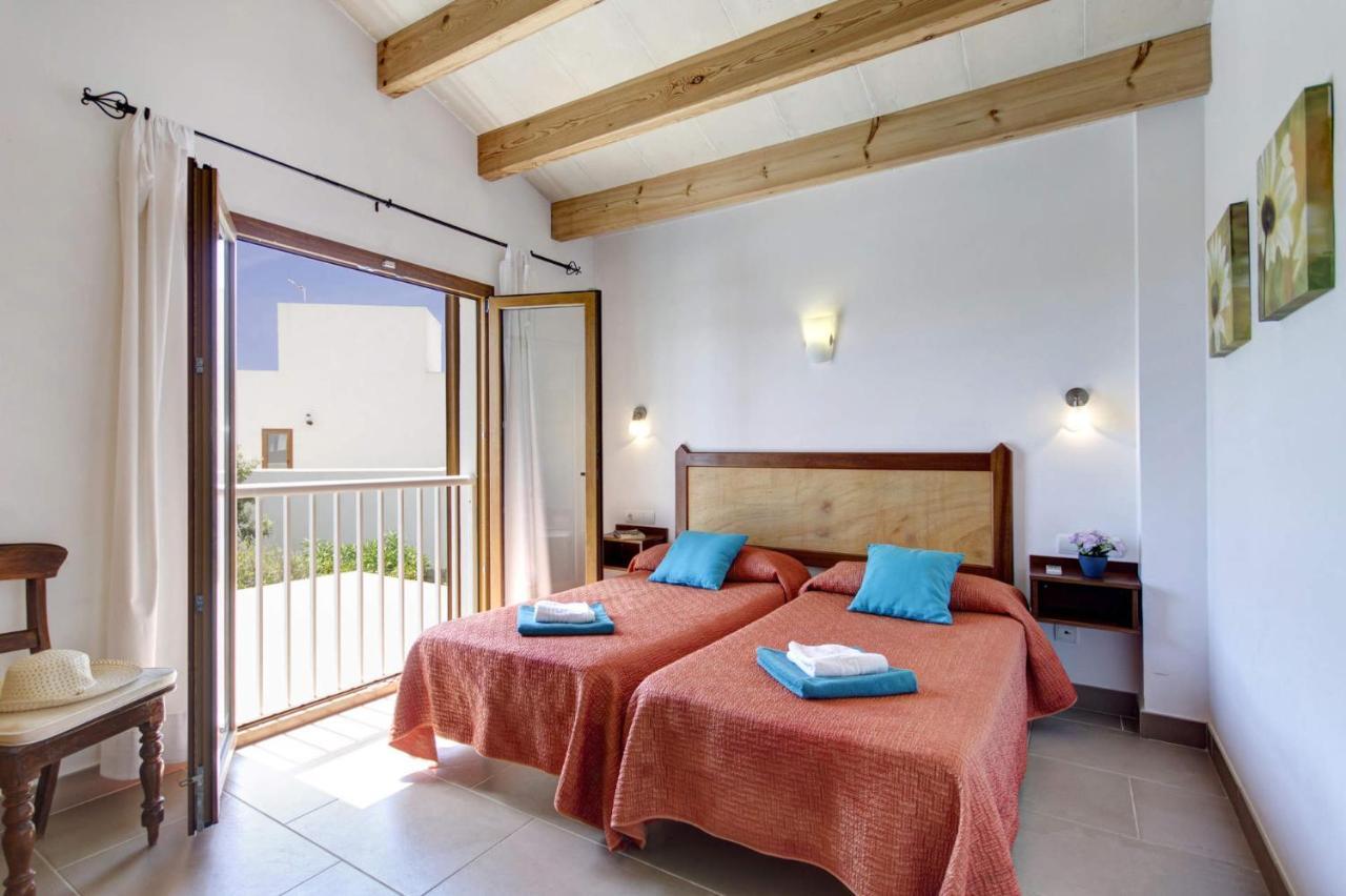 Candela 4 Bedroom Villa, Cala'n Forcat Cala'N Blanes (Menorca)