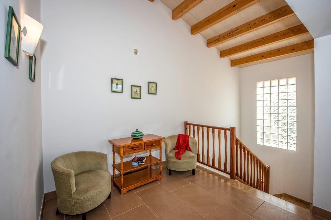 Candela 4 Bedroom Villa, Cala'n Forcat Villa *
