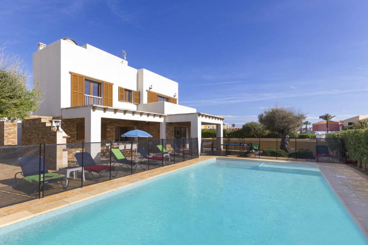 Ibiza 4 Bedroom Villa, Cala'n Blanes *