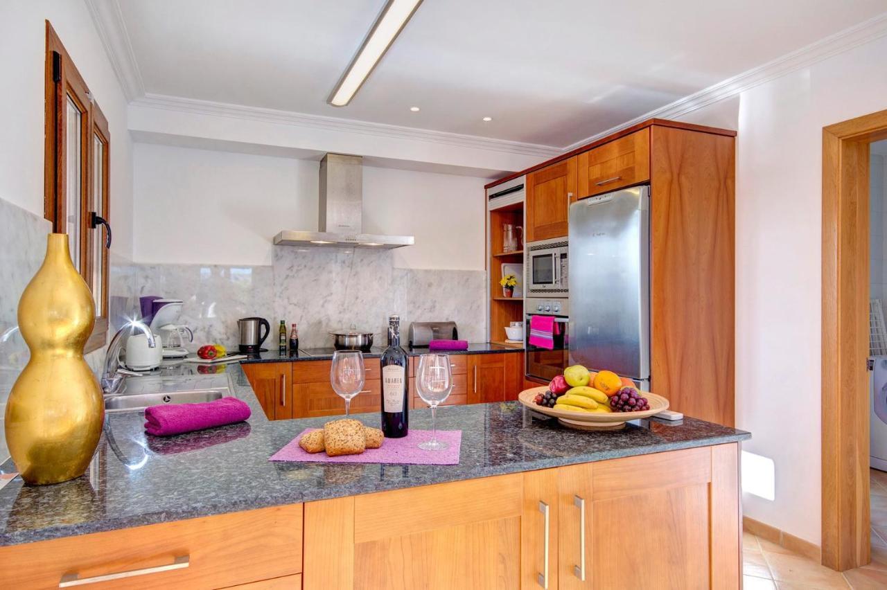 Ibiza 4 Bedroom Villa, Cala'n Blanes Cala'N Blanes (Menorca)